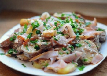 Kartupeļu salāti ar bekonu