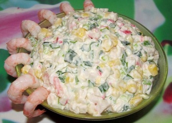Krabju nūjiņu salāti ar garnelēm „Neptūns”