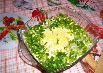 Ziedkāpostu salāti ar olu majonēzē