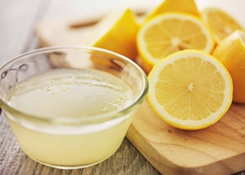 Kā no citrona izspiest pēc iespējas vairāk sulas?